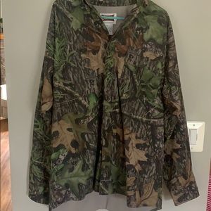 Long sleeve Mossy Oak camo button up